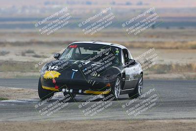 media/Sep-30-2023-24 Hours of Lemons (Sat) [[2c7df1e0b8]]/Track Photos/10am (Star Mazda)/